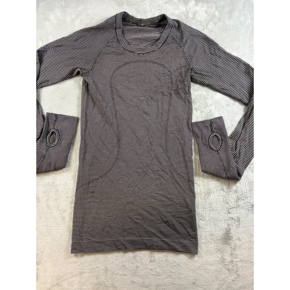Lululemon Swiftly Tech Long Sleeve Crew Striped Black White Running Top Size 4